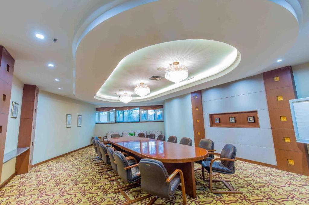 Changchun Garden Hotel Luaran gambar